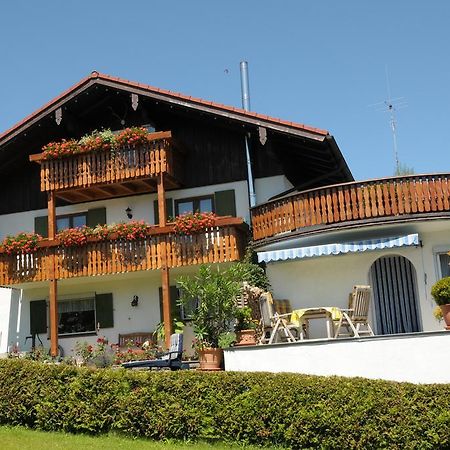 Gaestehaus Bergfrieden Bolsterlang Ruang foto