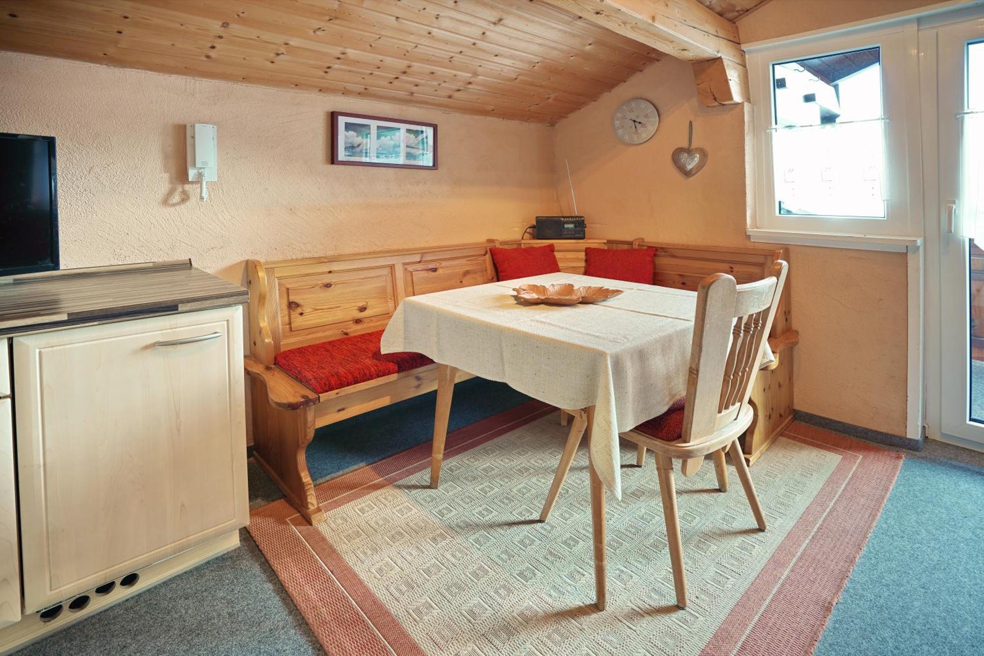 Gaestehaus Bergfrieden Bolsterlang Bagian luar foto