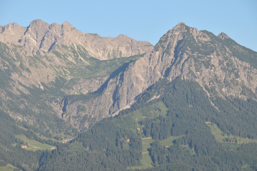 Gaestehaus Bergfrieden Bolsterlang Ruang foto